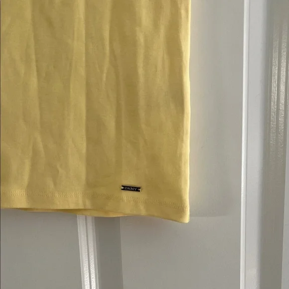 DKNY Kids Classic White Tee - Picture 7 of 7